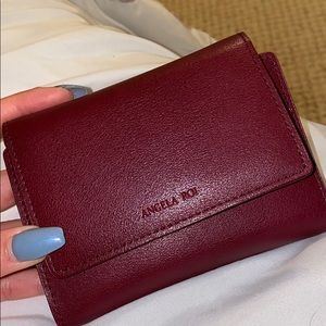 Angela Roi Wallet